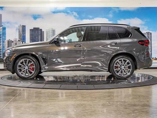 2026 BMW X5 M60i