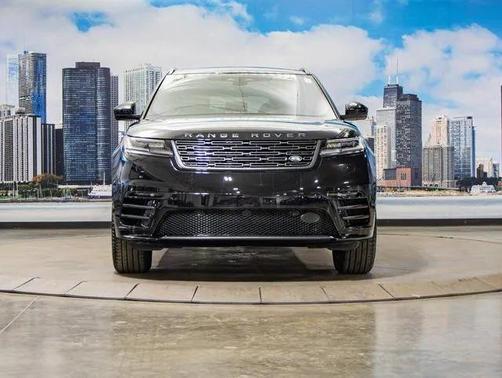 2026 Land Rover Range Rover Velar P250 SE R-Dynamic