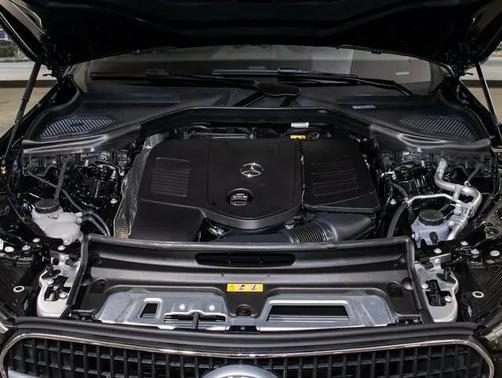 2026 Mercedes-Benz GLC 300 4MATIC