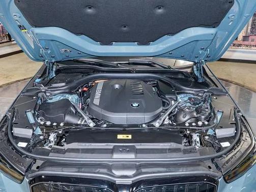 2026 BMW 550e xDrive