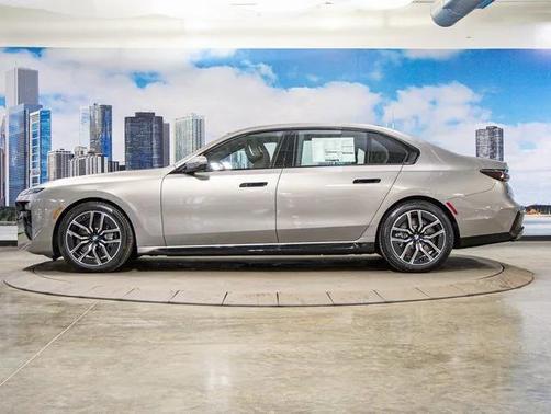 2025 BMW 760 i xDrive
