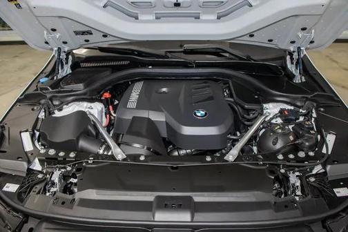 2024 BMW 530 i xDrive