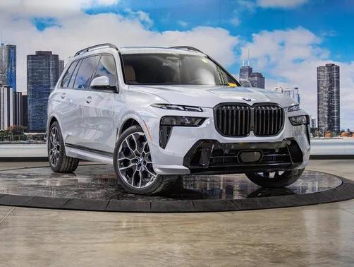 2025 BMW X7 xDrive40i