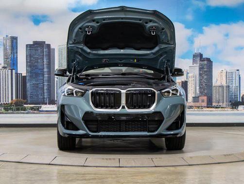 2025 BMW X1 M35i