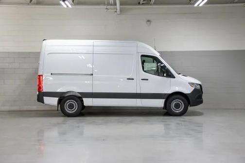 2024 Mercedes-Benz Sprinter 2500 144 WB High Roof