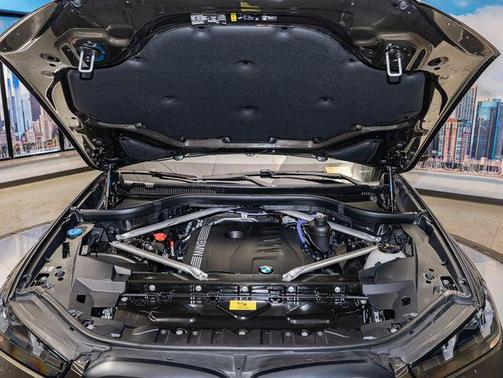 Manhattan Green 2024 BMW X5 xDrive40i