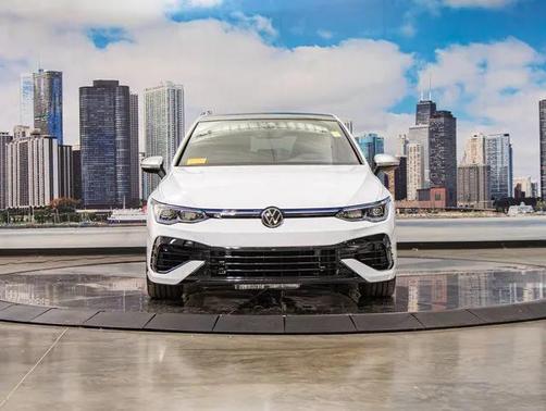 2024 Volkswagen Golf R 2.0T DSG