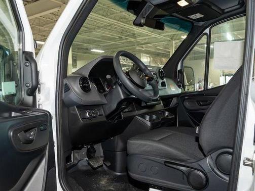 Arctic White 2025 Mercedes-Benz Sprinter 2500 High Roof