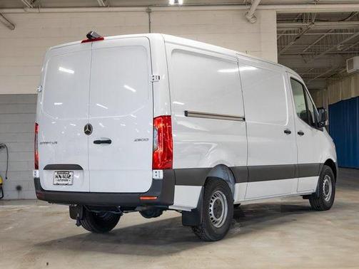 Arctic White 2025 Mercedes-Benz Sprinter 2500 High Roof