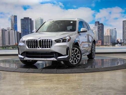 Space Silver 2027 BMW X1 xDrive28i
