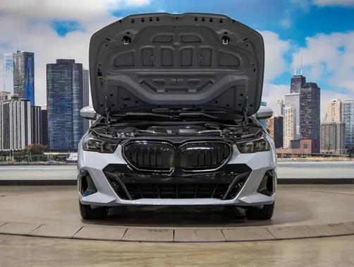 2026 BMW 530 i xDrive