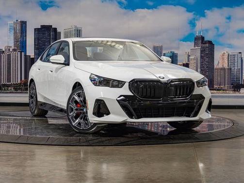 Alpine White 2027 BMW 530 i xDrive