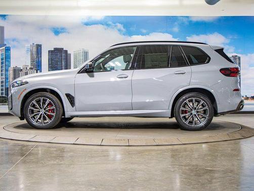 2026 BMW X5 M60i