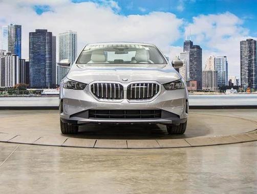 2025 BMW 530 xDrive