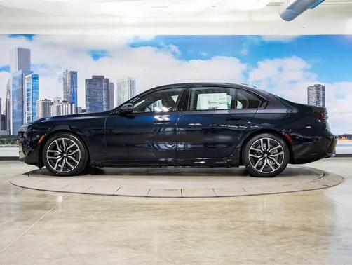 2025 BMW i7 xDrive60