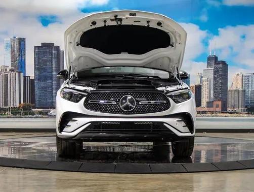 Polar White 2026 Mercedes-Benz GLC 300 4MATIC