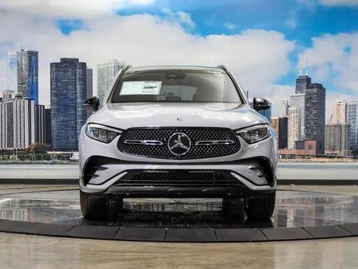 MANUFAKTUR Alpine Grey 2026 Mercedes-Benz GLC 300 4MATIC