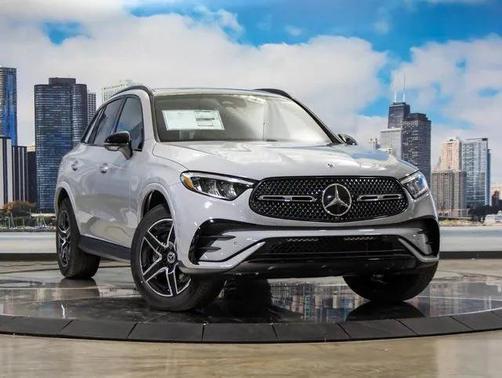 MANUFAKTUR Alpine Grey 2026 Mercedes-Benz GLC 300 4MATIC