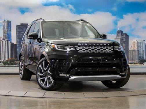 Santorini Black 2025 Land Rover Discovery P360 Metropolitan Edition