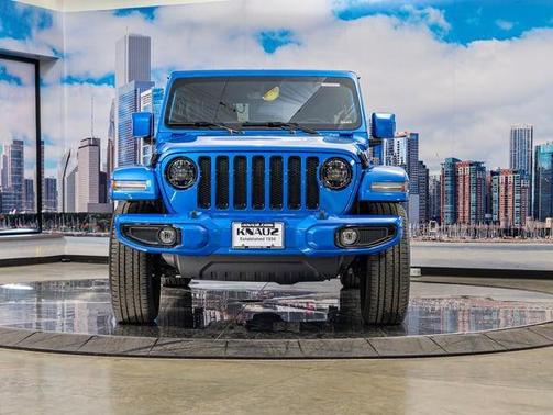 Hydro Blue Pearl Coat 2023 Jeep Wrangler 4-Door High Altitude 4x4