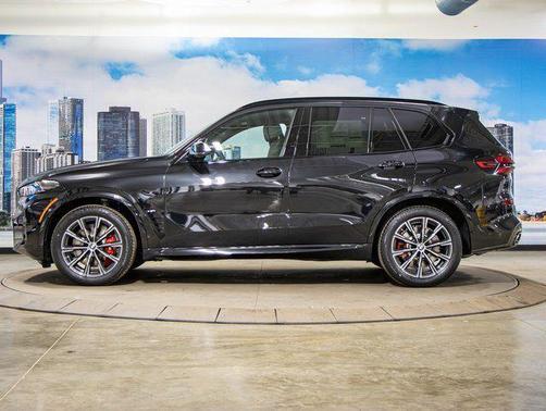 2026 BMW X5 M60i