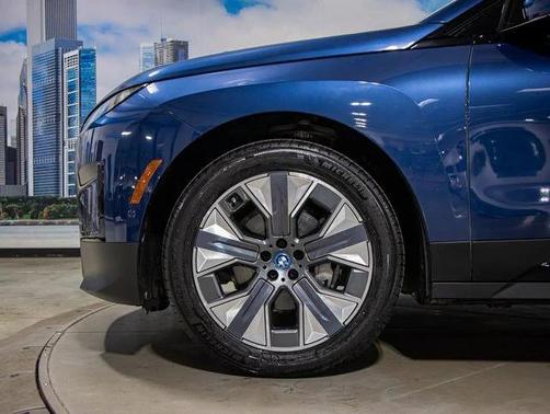 2022 BMW iX xDrive50