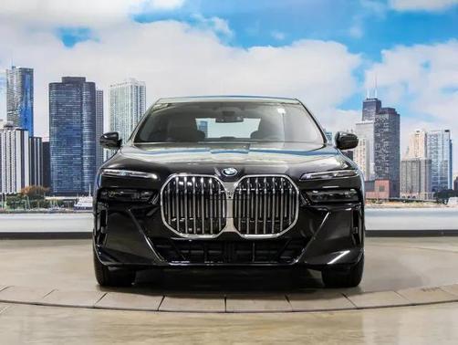 2025 BMW 760 i xDrive