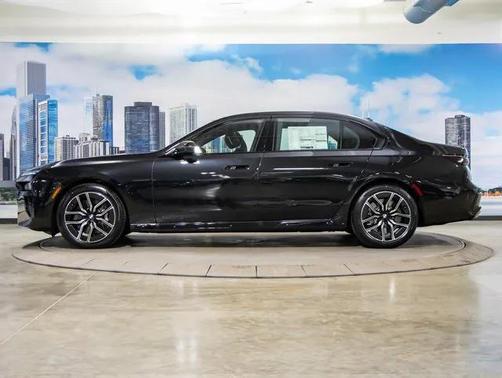 2025 BMW 760 i xDrive