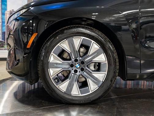Black Sapphire Metallic 2026 BMW iX xDrive45