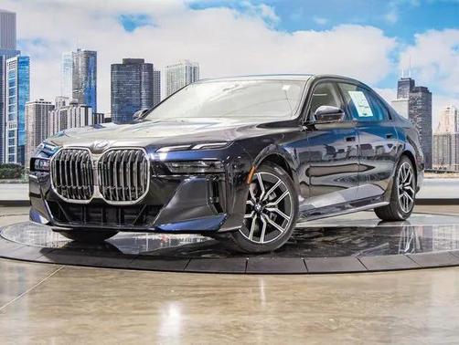 2025 BMW 760 xDrive
