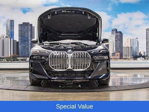 Carbon Black Metallic 2025 BMW 760 xDrive