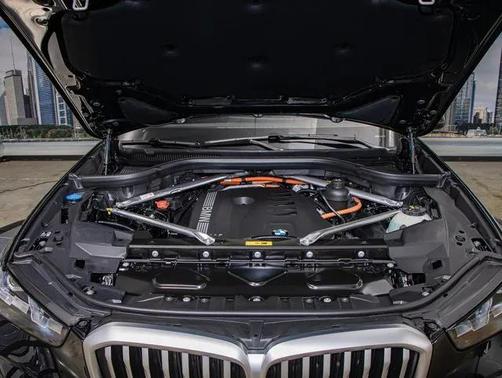 2026 BMW X5 PHEV xDrive50e