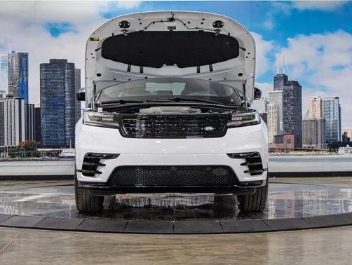 2026 Land Rover Range Rover Velar P250 SE R-Dynamic