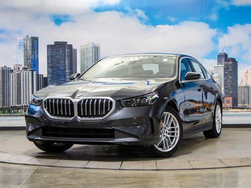 2025 BMW 530 i xDrive