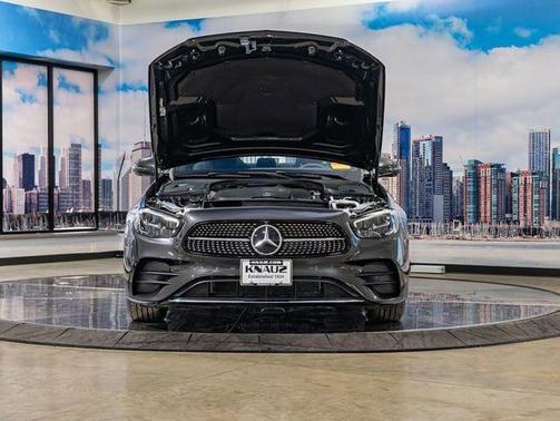 Graphite Gray Metallic 2022 Mercedes-Benz E-Class 4MATIC