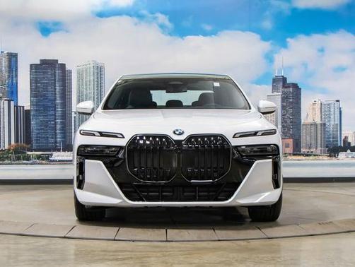 Mineral White Metallic 2026 BMW 740 xDrive