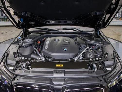 2026 BMW 550e xDrive