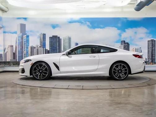 2025 BMW M850 xDrive