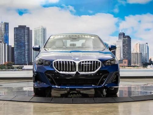 2026 BMW 550e xDrive