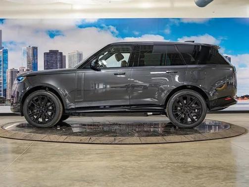 2026 Land Rover Range Rover SE Phev