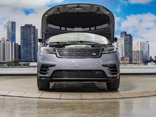 2026 Land Rover Range Rover Velar P250 SE R-Dynamic