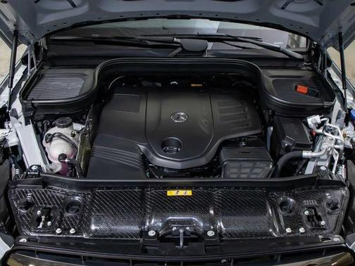 MANUFAKTUR Alpine Grey 2026 Mercedes-Benz GLS 450 4MATIC