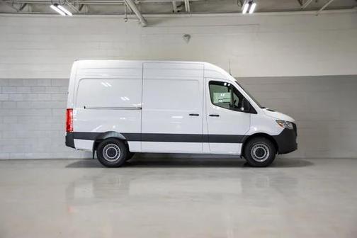 2024 Mercedes-Benz Sprinter 2500 144 WB High Roof