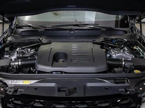 2025 Land Rover Discovery P360 Dynamic SE