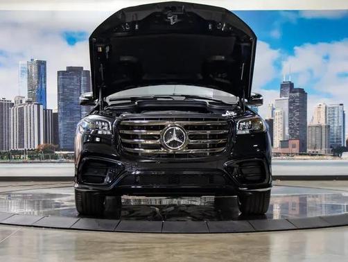 2026 Mercedes-Benz GLS 450 4MATIC