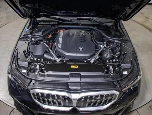 2026 BMW 550e xDrive