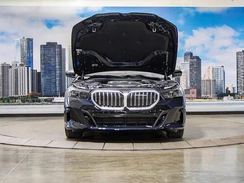 2026 BMW 550e xDrive