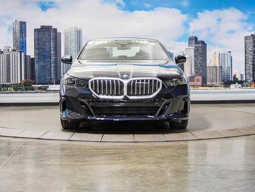 2026 BMW 550e xDrive
