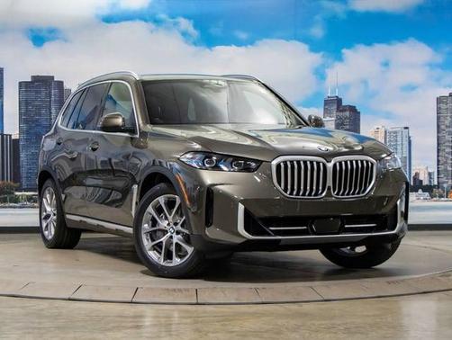 Manhattan Green 2026 BMW X5 xDrive40i