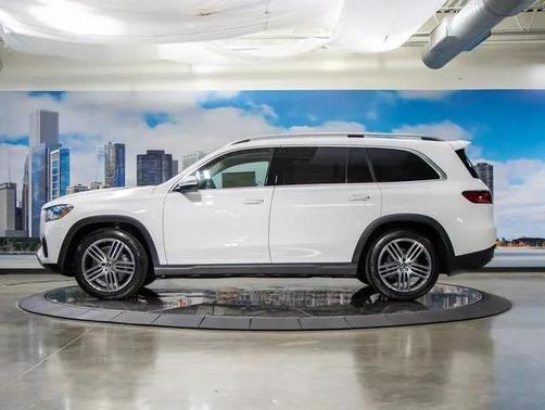 2026 Mercedes-Benz GLS 450 4MATIC